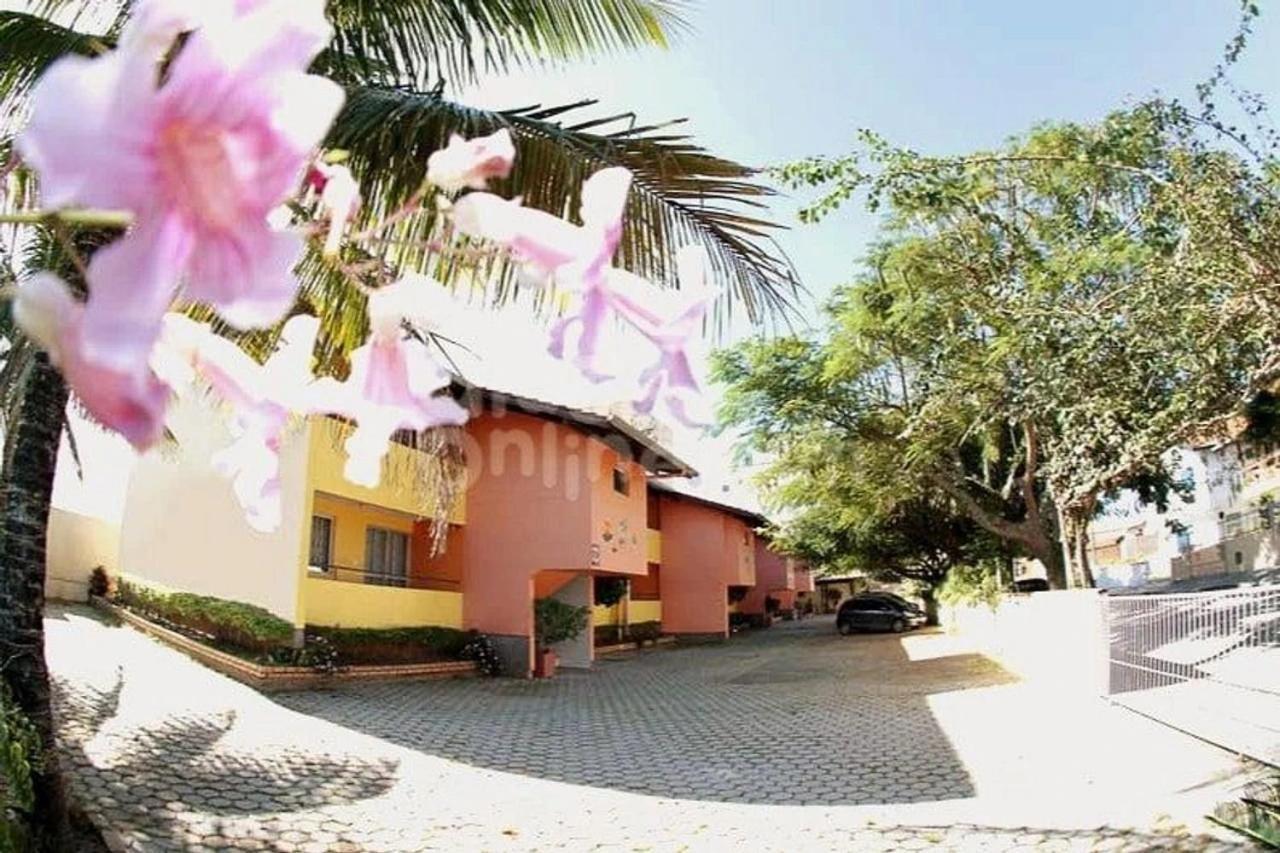 Flamboyant Apartamentos Bombinhas Buitenkant foto